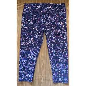 Purple Camo Flurry Print Fabletics Capris Leggings